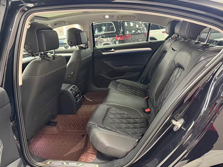 Фото 5 - Volkswagen Magotan GTE Hybrid