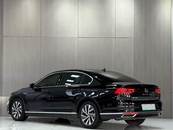 Фото 9 - Volkswagen Magotan GTE Hybrid