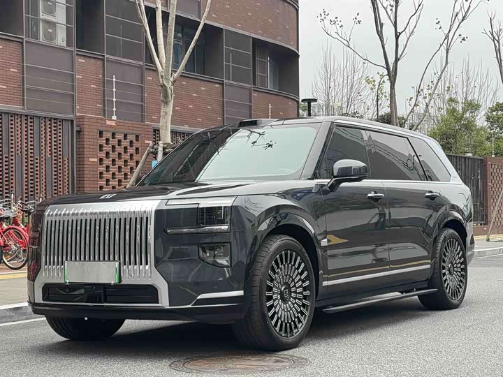 Фото 1 - Zeekr 9X