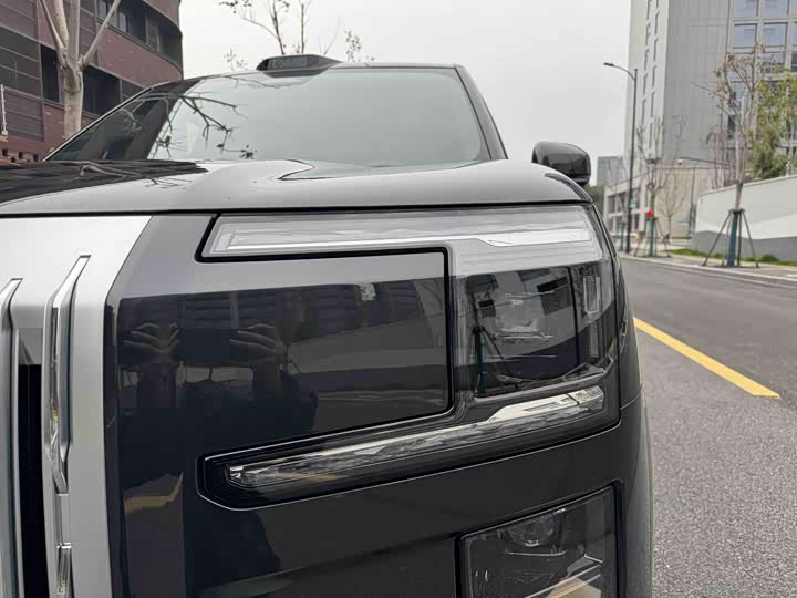 Фото 4 - Zeekr 9X