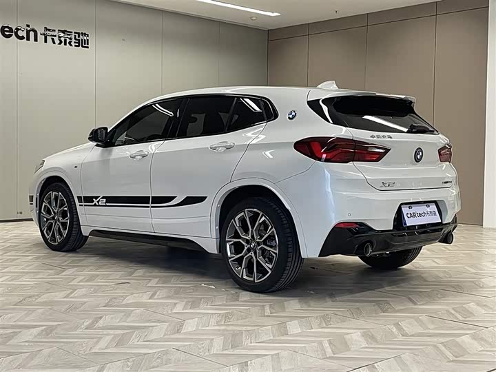 Фото 7 - BMW X2
