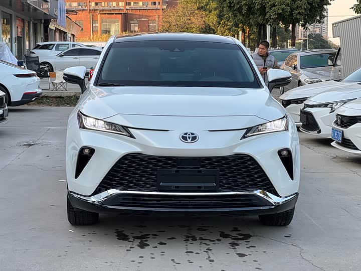 Фото 2 - Toyota Venza