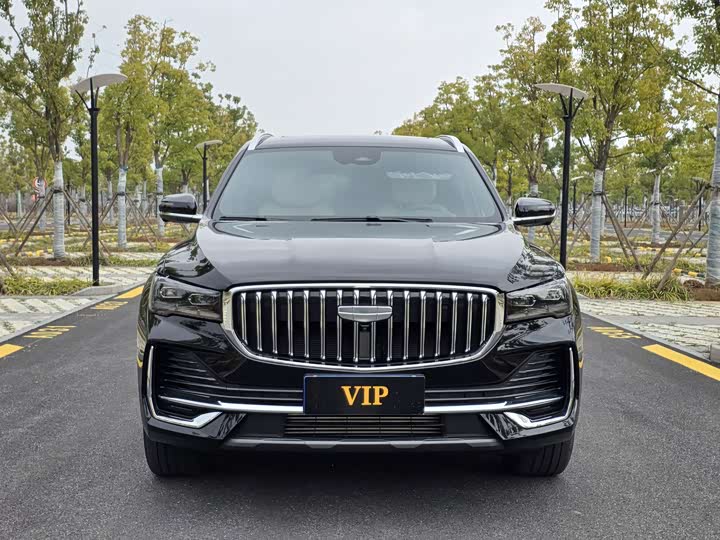 Photo 2 - Geely Monjaro