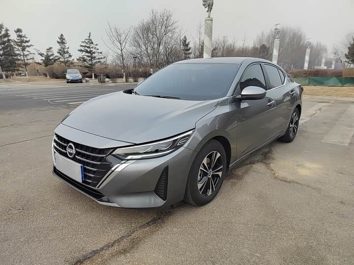 Фото 1 - Nissan Sylphy