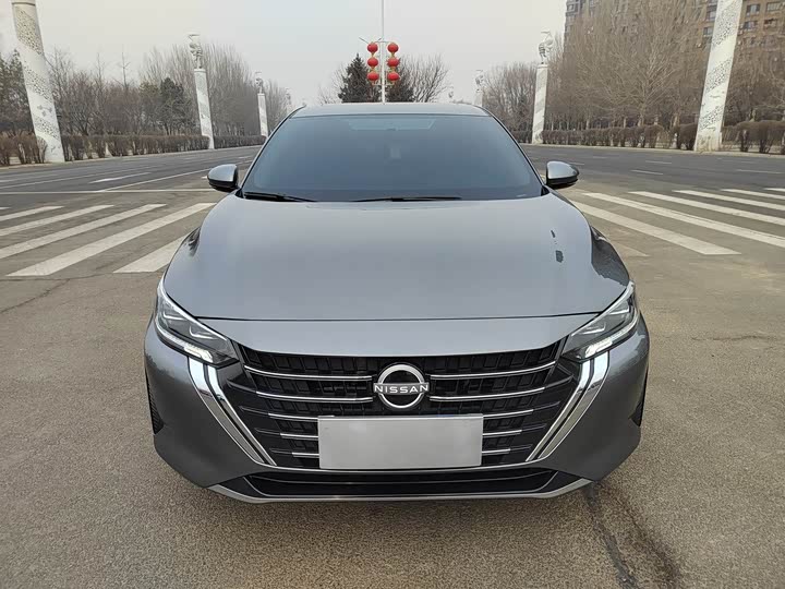 Фото 2 - Nissan Sylphy