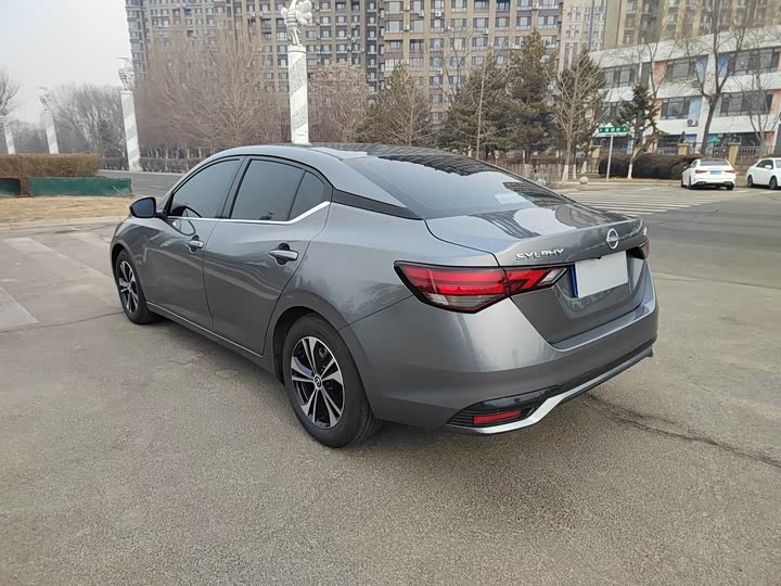 Фото 5 - Nissan Sylphy