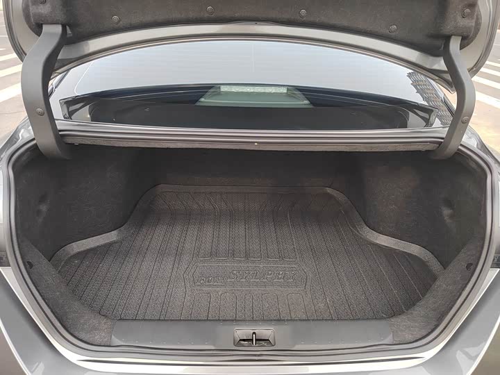 Фото 6 - Nissan Sylphy