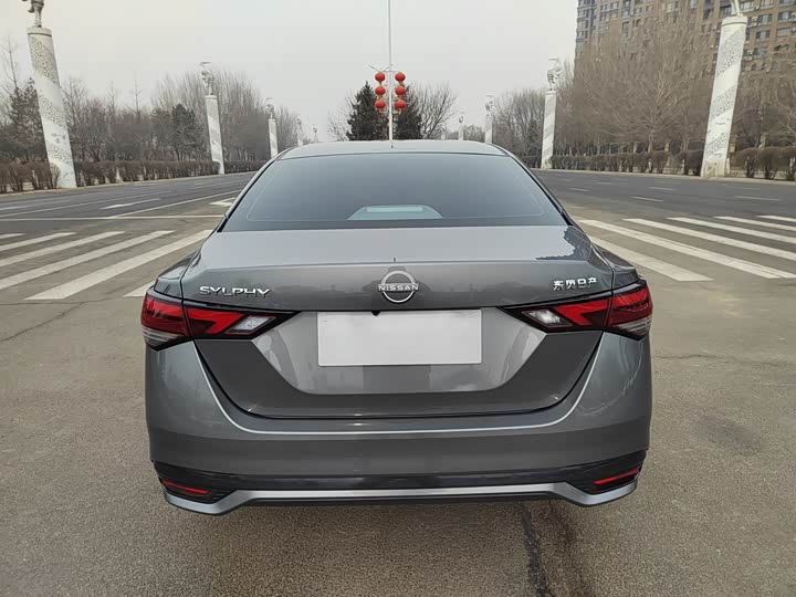 Фото 8 - Nissan Sylphy