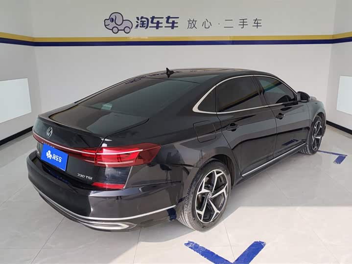 Фото 3 - Volkswagen Passat