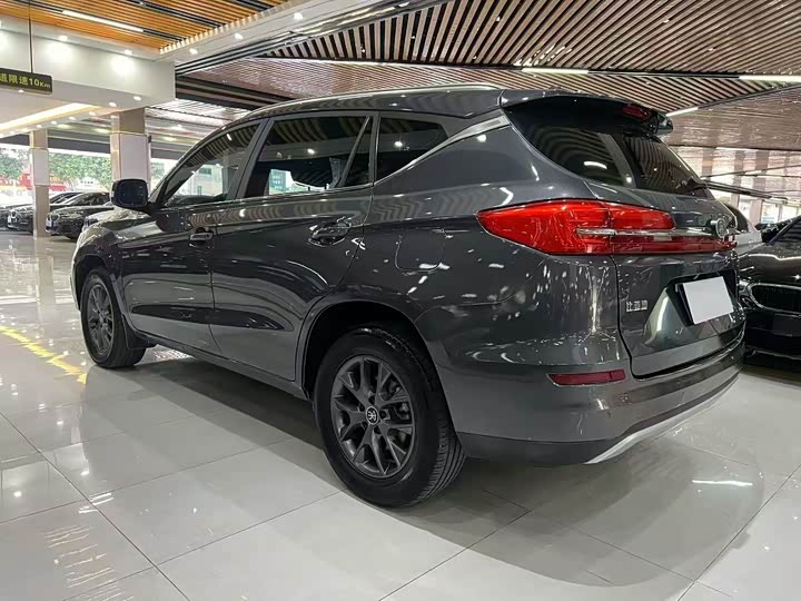 Фото 8 - BYD Song