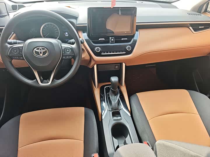 Фото 6 - Toyota Corolla Cross