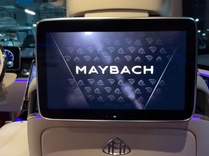 Фото 2 - Mercedes-Benz Maybach S-Class