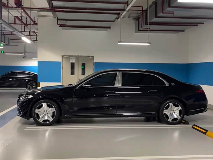 Фото 3 - Mercedes-Benz Maybach S-Class