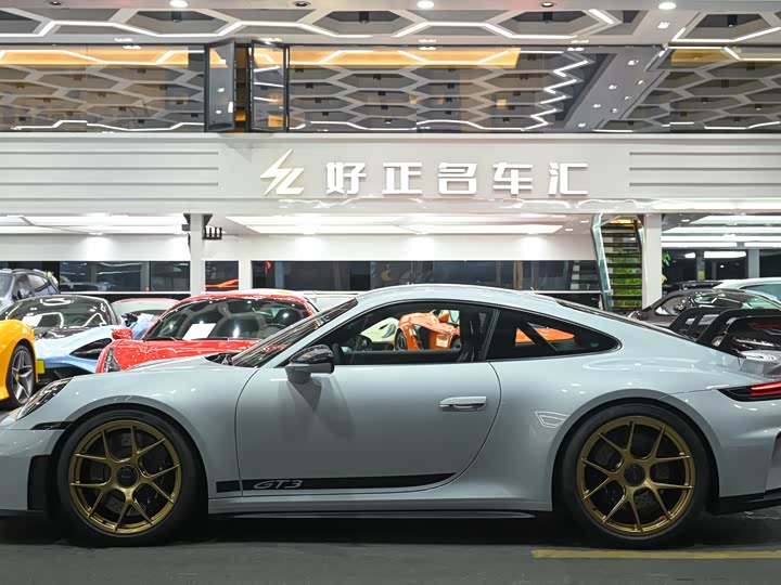 Фото 2 - Porsche 911