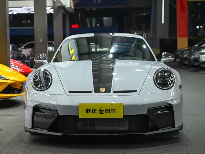 Фото 4 - Porsche 911