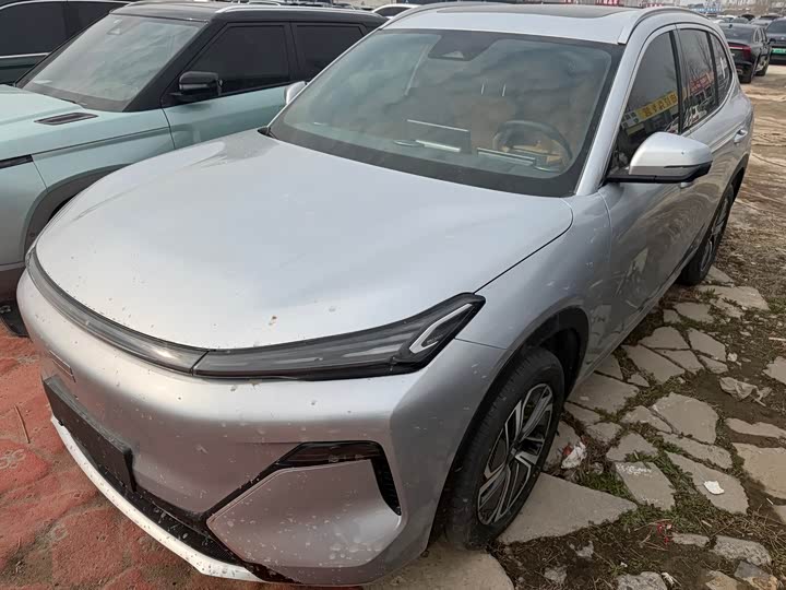 Фото 1 - Geely Galaxy Starship 7