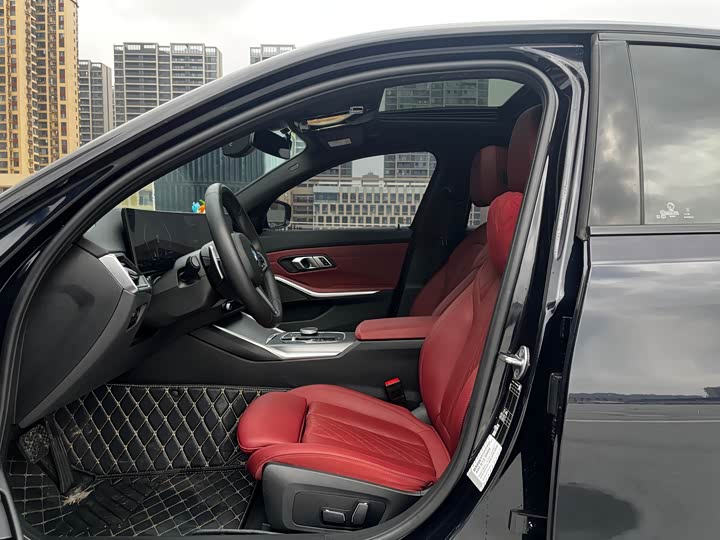 Фото 8 - BMW 3 Series