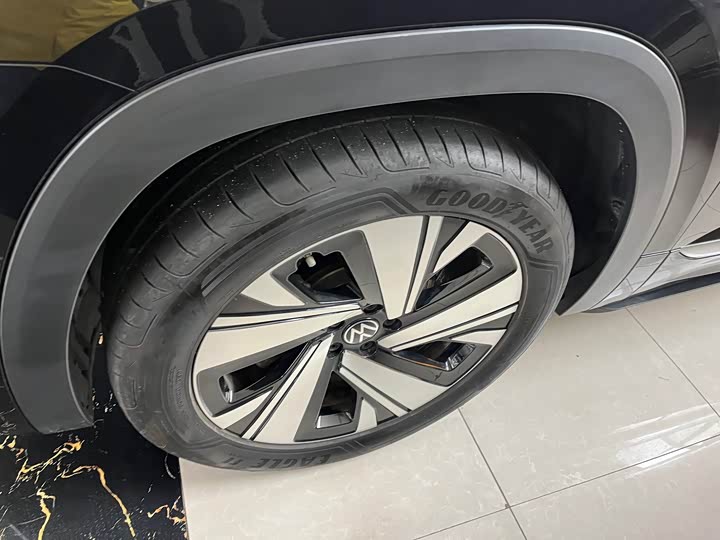 Фото 5 - Volkswagen Teramont X