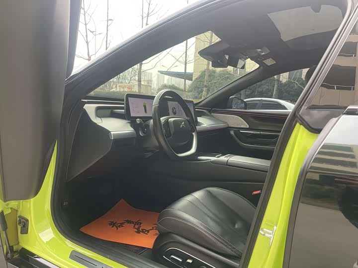 Фото 4 - XPeng P7