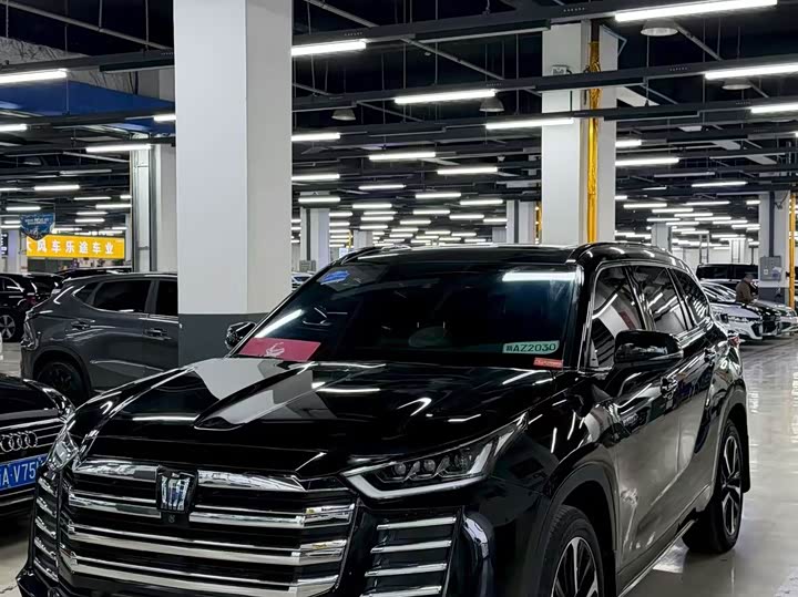 Фото 1 - Toyota Crown Kluger