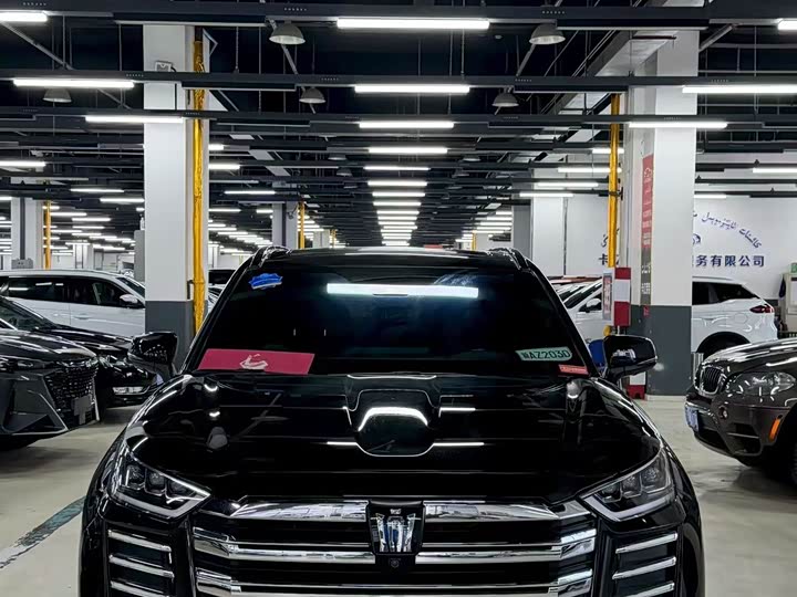 Фото 2 - Toyota Crown Kluger