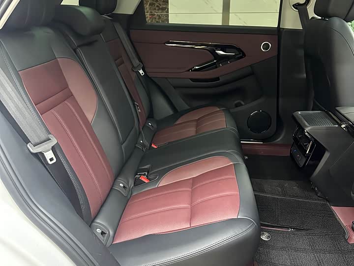 Фото 8 - Land Rover Range Rover Evoque L