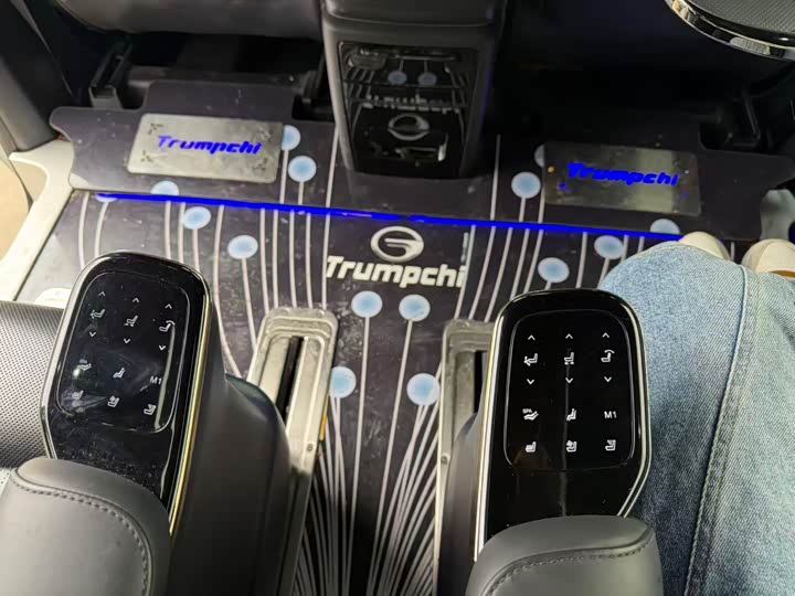 Фото 8 - GAC Trumpchi M8