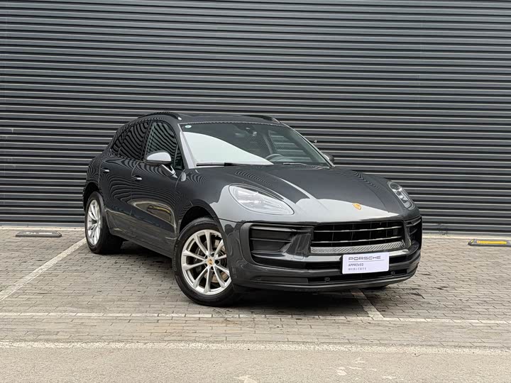 Photo 5 - Porsche Macan