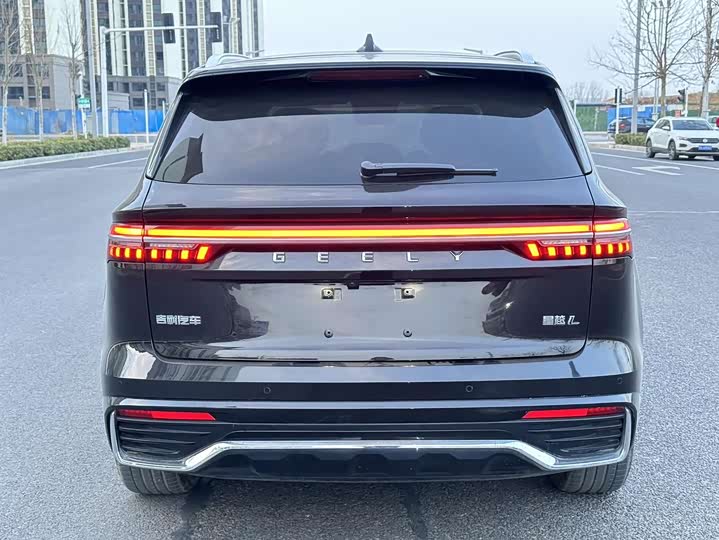 Photo 8 - Geely Monjaro