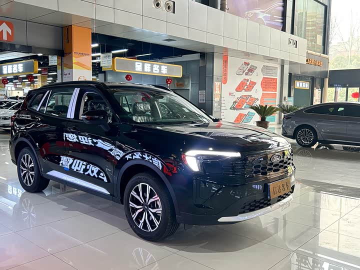 Фото 3 - Ford Equator Sport