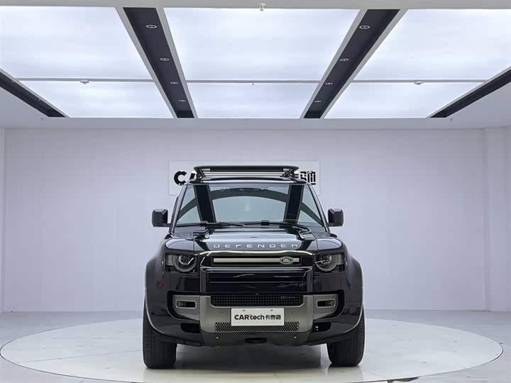 Фото 8 - Land Rover Defender