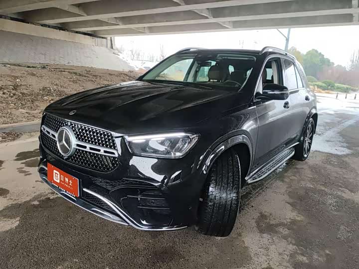Фото 1 - Mercedes-Benz GLE-Class