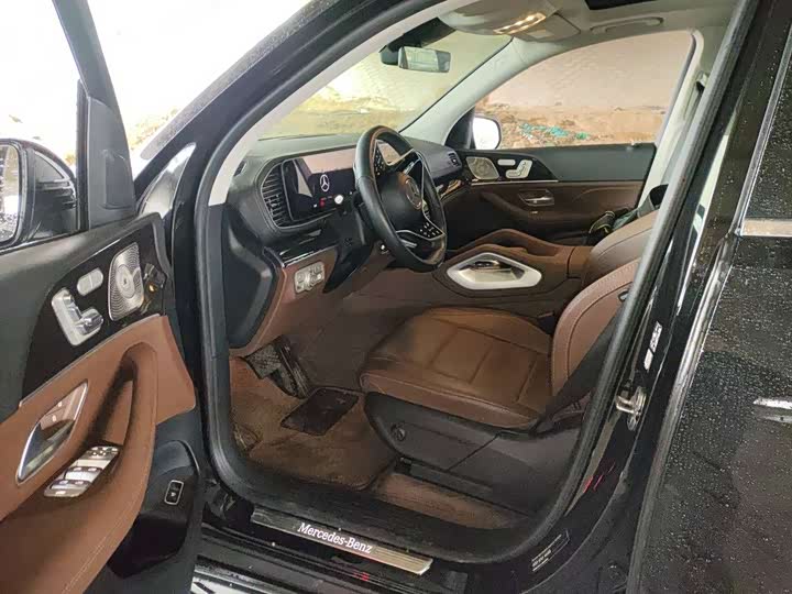 Фото 8 - Mercedes-Benz GLE-Class