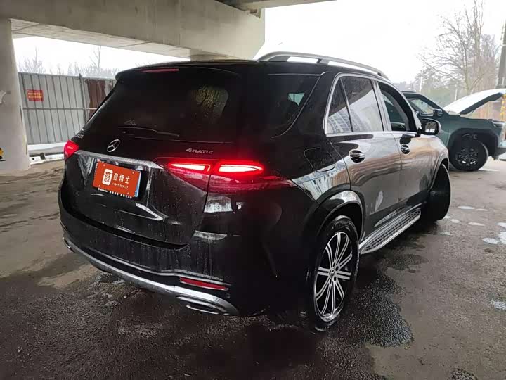 Фото 9 - Mercedes-Benz GLE-Class