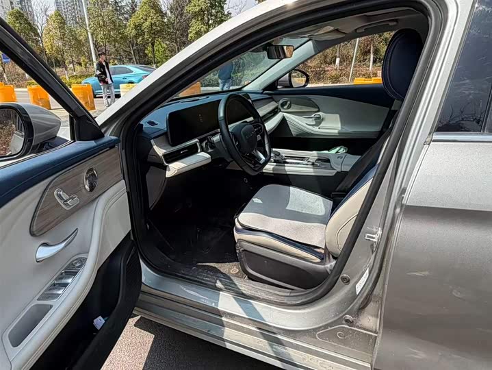 Фото 9 - Chery Arrizo 8