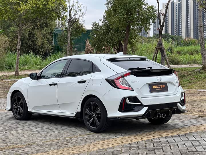 Фото 7 - Honda Civic