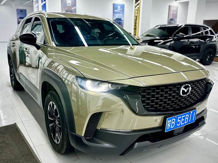 Фото 8 - Mazda CX-50