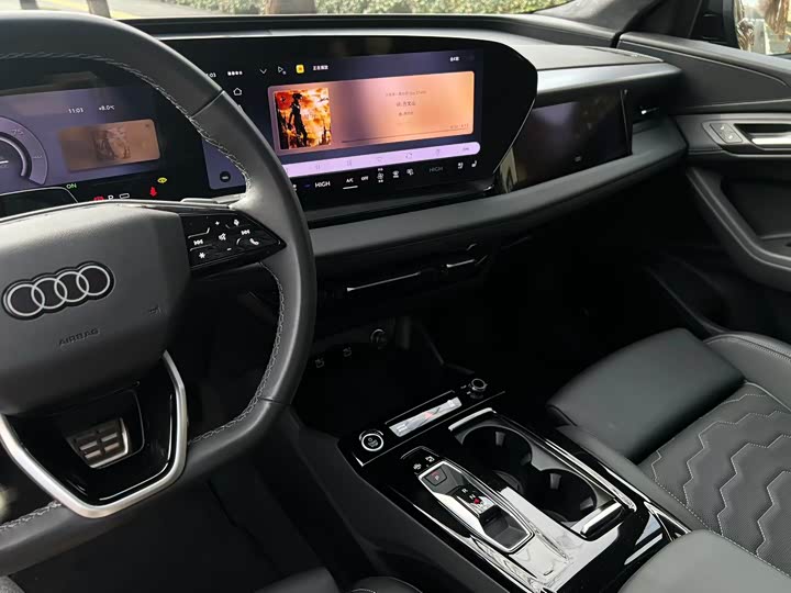 Фото 8 - Audi Q6L e-tron