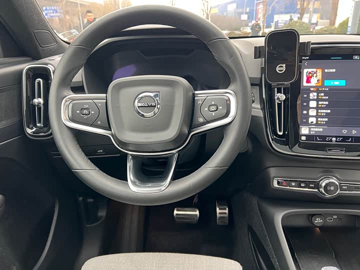 Фото 7 - Volvo XC40 EV