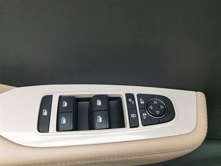 Фото 9 - BYD Seagull