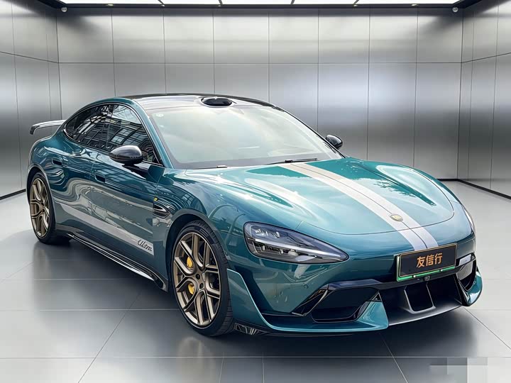 Фото 3 - Xiaomi SU7 Ultra