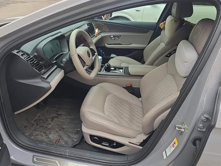 Фото 9 - BYD Han