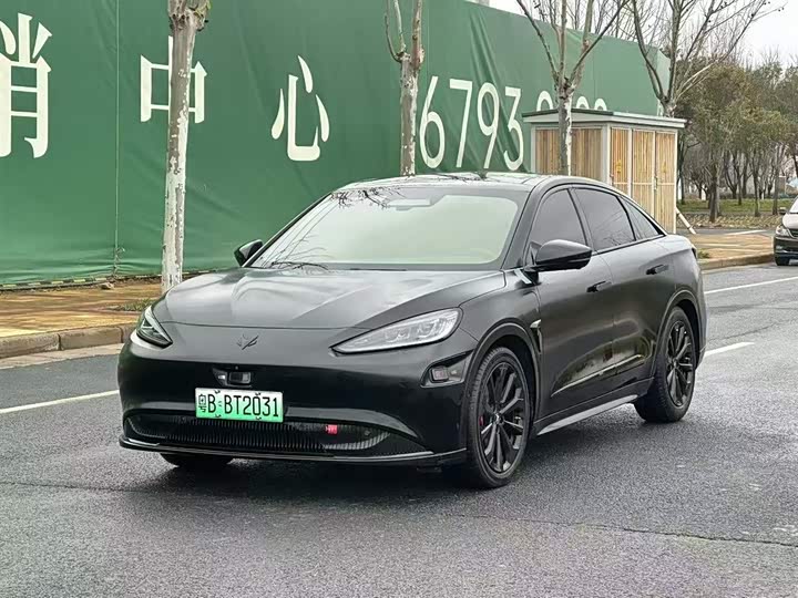 Фото 1 - BAIC Arcfox Alpha S