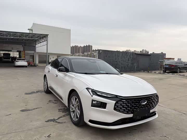 Фото 3 - Ford Mondeo