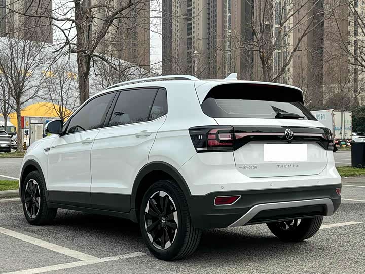 Фото 4 - Volkswagen Tacqua