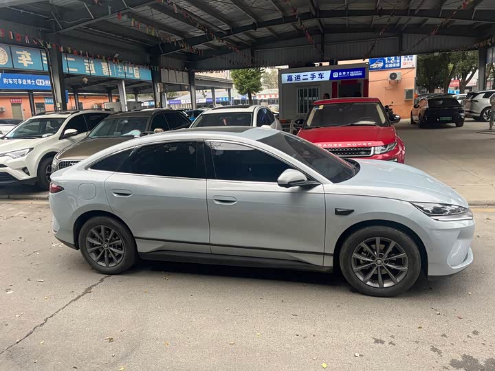 Фото 4 - BYD Qin L