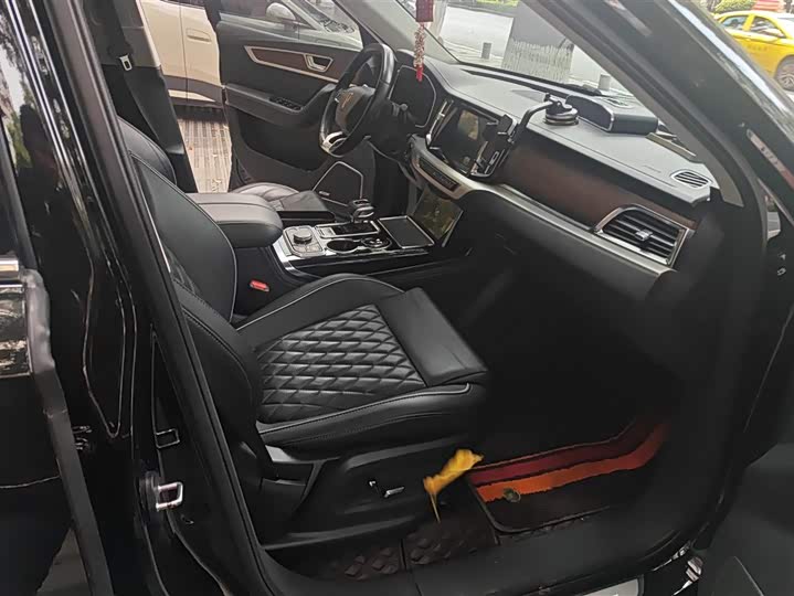 Фото 8 - Hongqi HS7