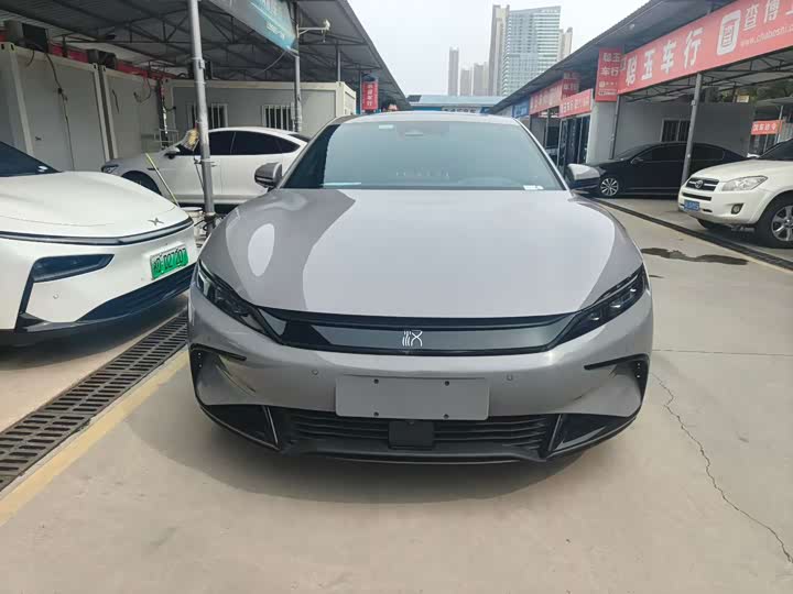 Фото 9 - BYD Han