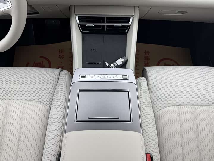 Фото 8 - BYD Tang L