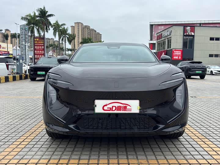 Фото 2 - Avatr 07